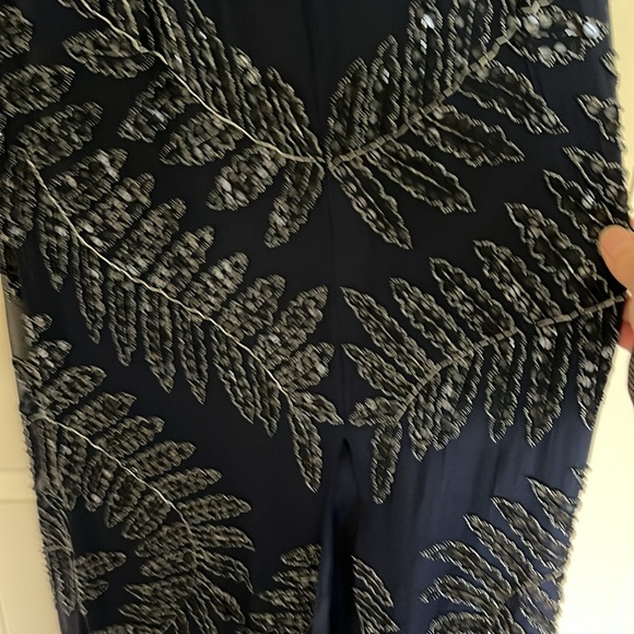 BELLISSIMA Gown - Picture 6 of 8